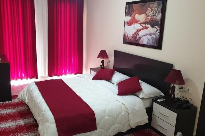 Room 43 of 104