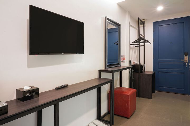 Room 36 of 60