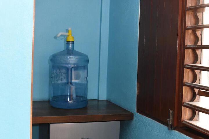 Room 12 of 32