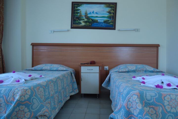 Room 5 of 39