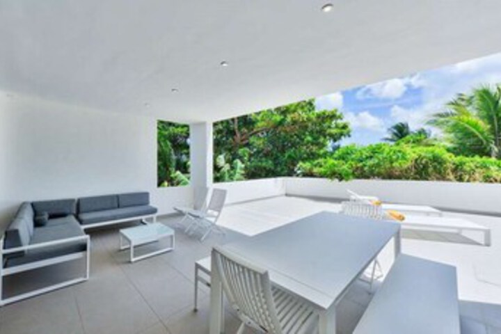 Terrace/Patio 19 of 20