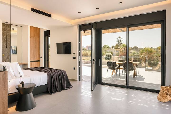 Room 2 of 87