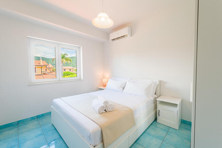 Room 15 of 56