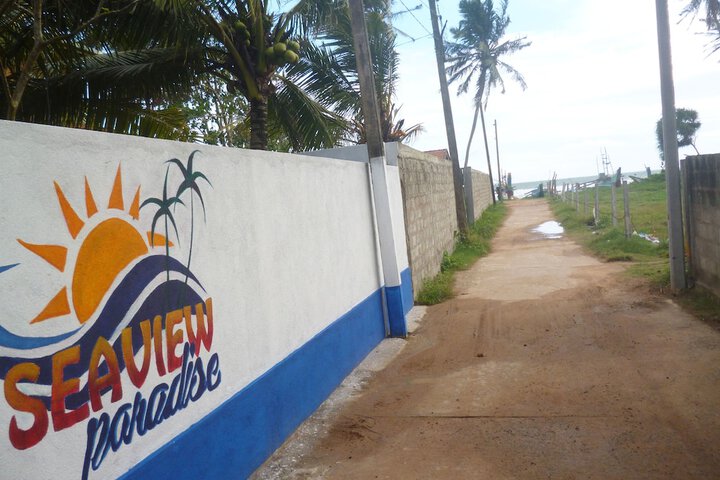 SEA VIEW PARADISE INN