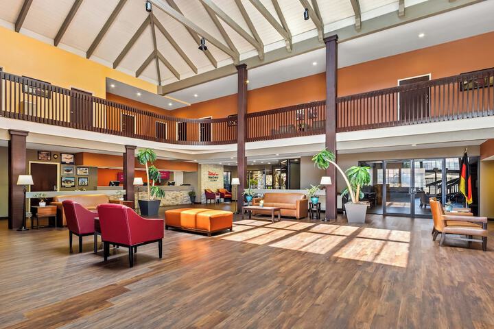 Hotel Lobby