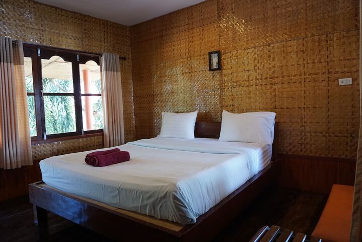 Room 20 of 28