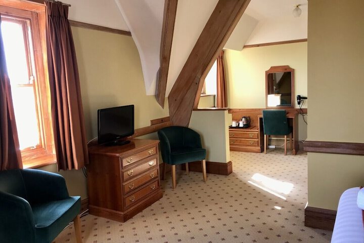Room 17 of 109
