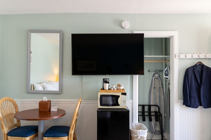 Room 36 of 112