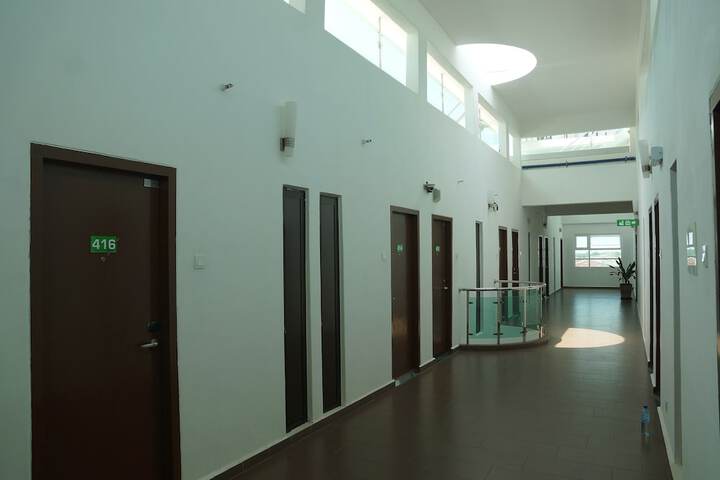 Ballroom/Hall 43 of 68