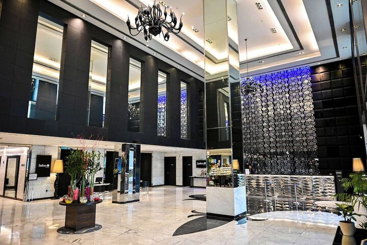 Lobby Photos