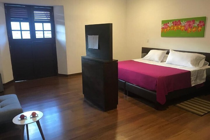 Room 17 of 53