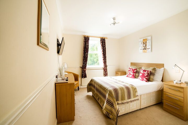Room 5 of 31