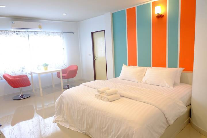 Room 70 of 92