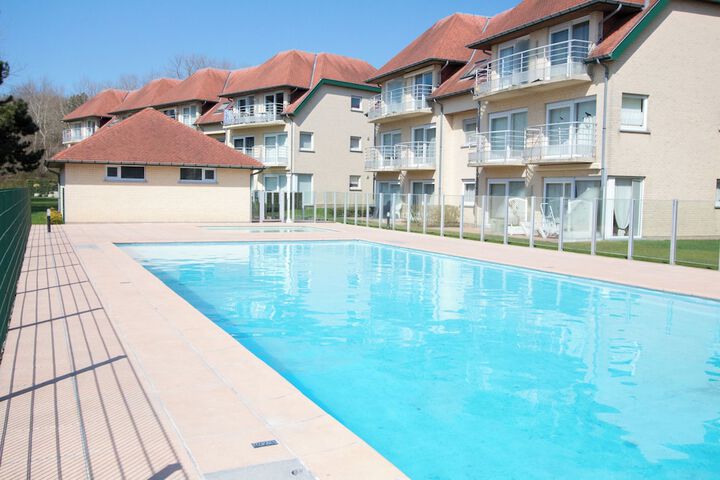 Pool Hotel