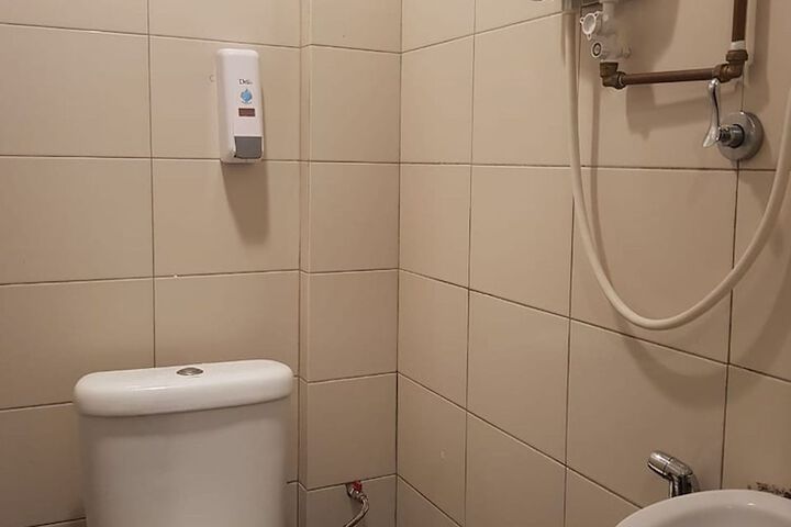 Room 74 of 96