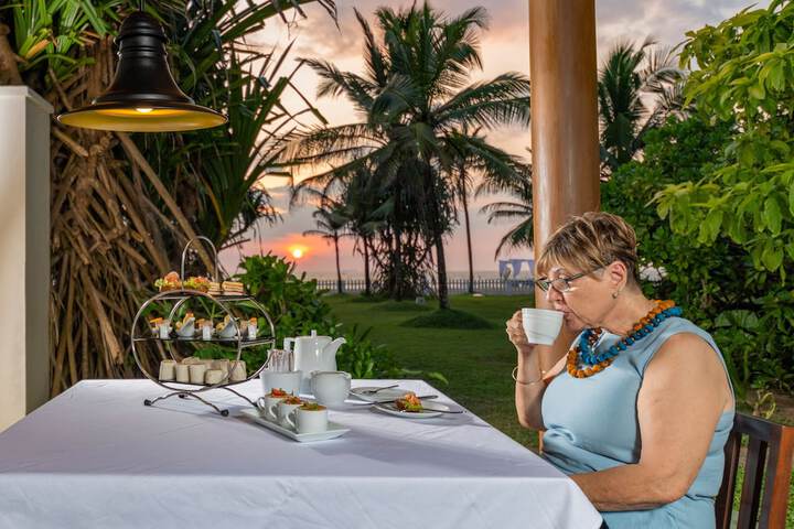 Breakfast/Coffee Service 30 of 56