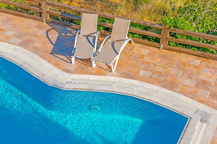 Sundeck 60 of 75