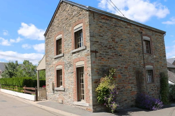 Lovely Holiday Home in Wallonie With Private Garden