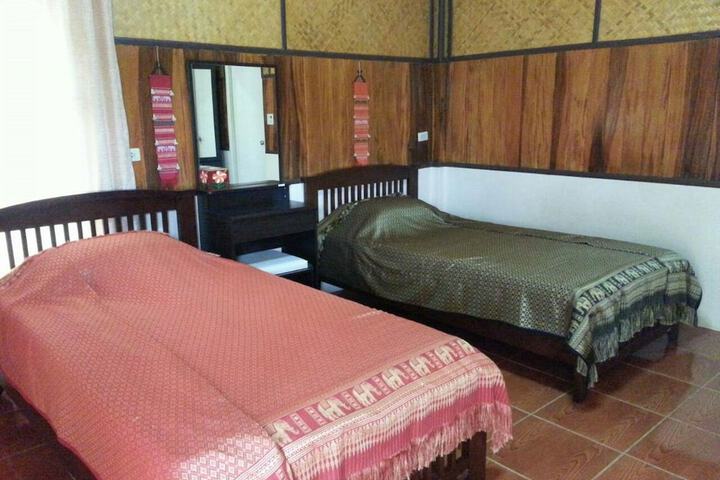 Room 3 of 26