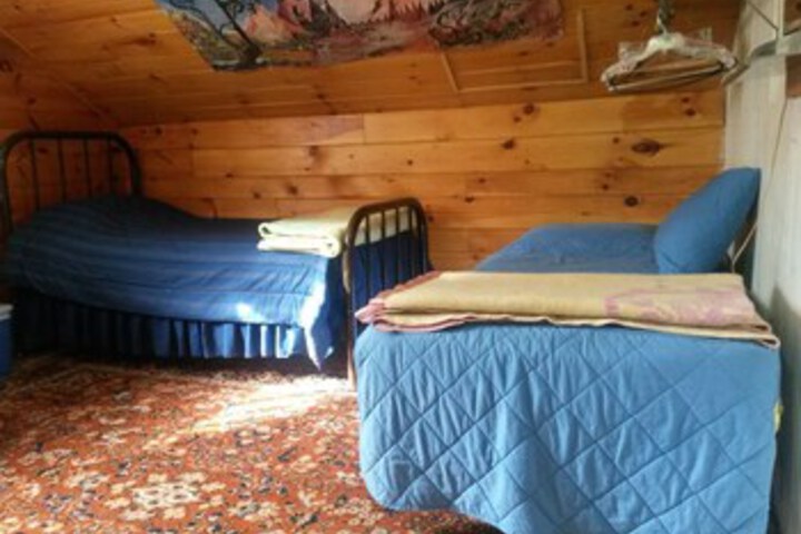 Room 11 of 13