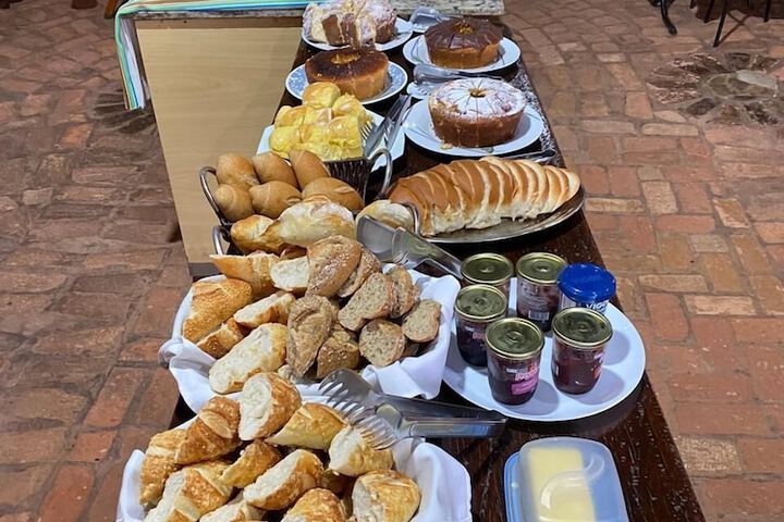Breakfast/Coffee Service 23 of 56