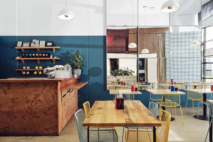 Breakfast/Coffee Service 126 of 180