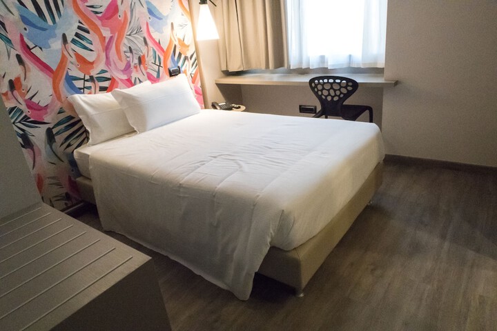 Room 22 of 55