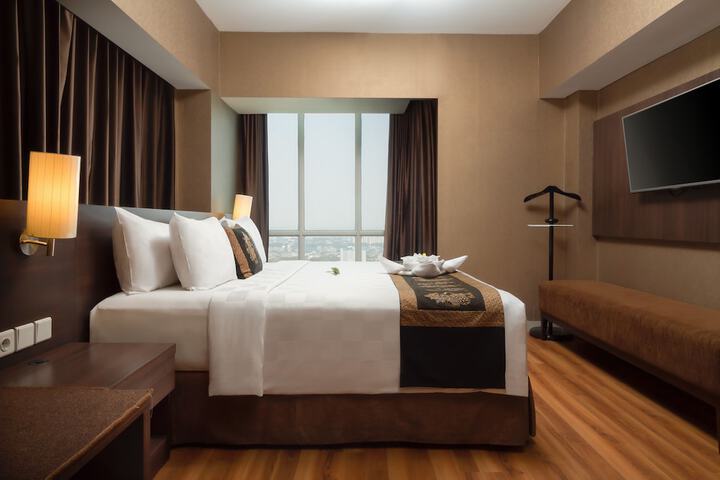 Room 12 of 70