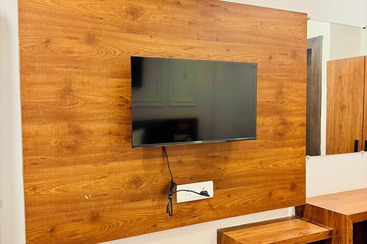 Room 15 of 51