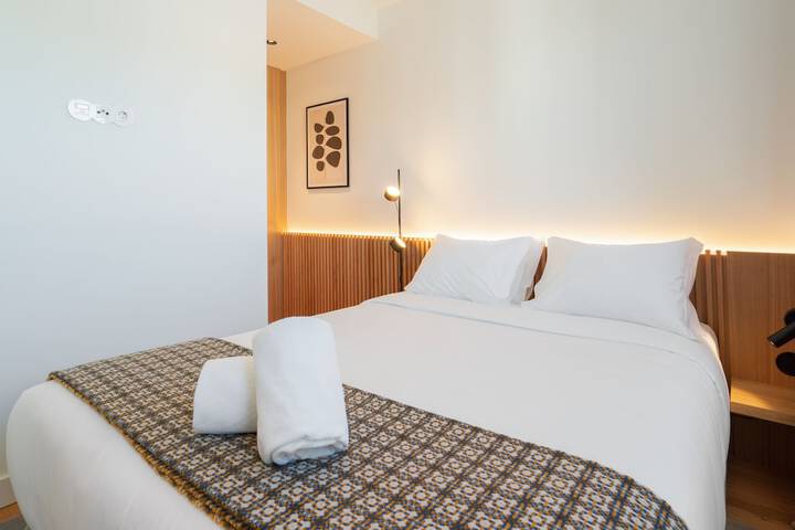 Room 3 of 72
