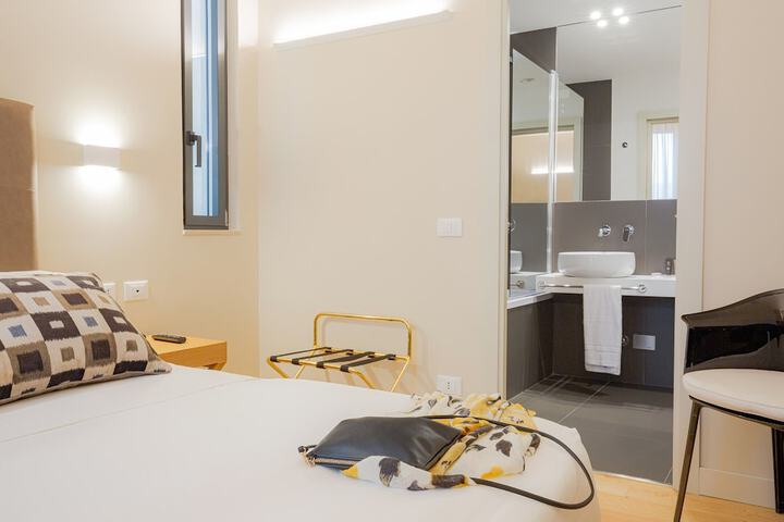 Room 19 of 61