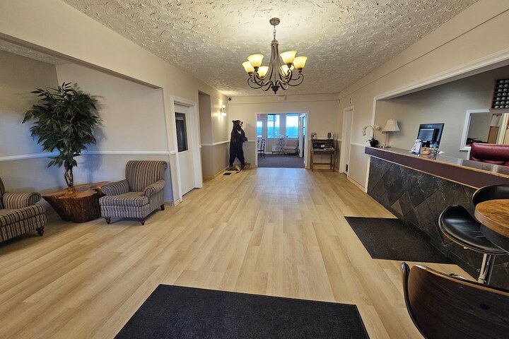Hotel Interior 2 of 40