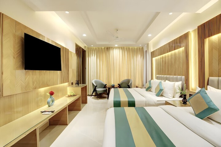Room 14 of 78