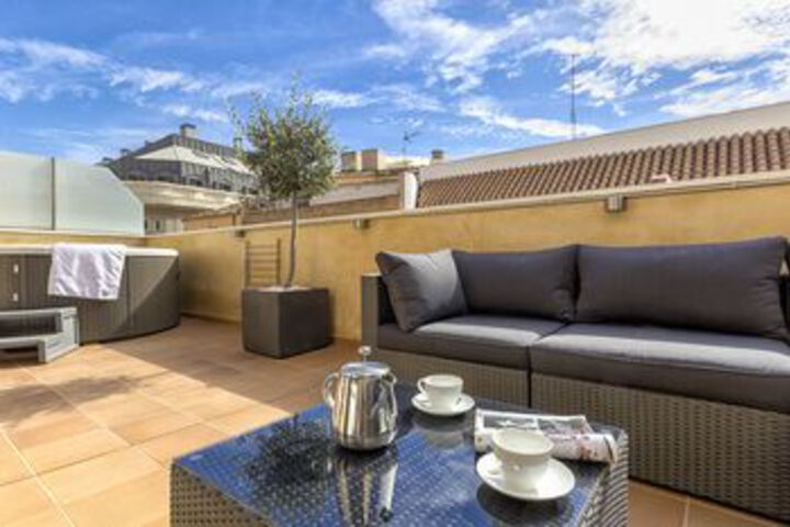 Terrace/Patio 22 of 24