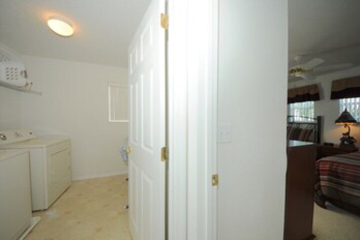 Room 42 of 44