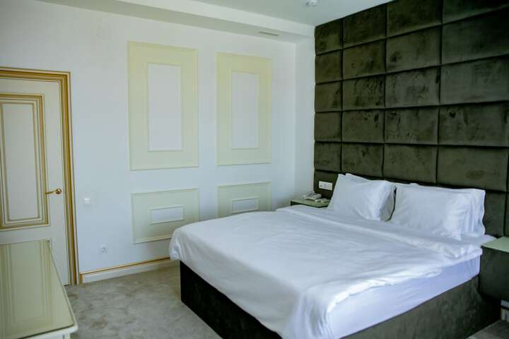 Room 7 of 59