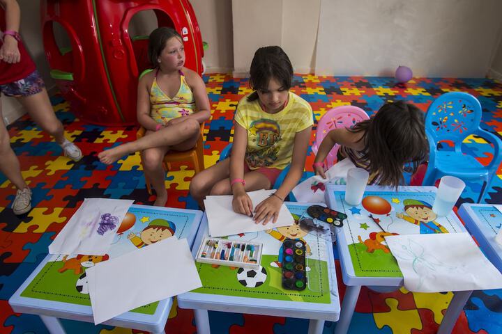 Childrens Activities 44 of 80
