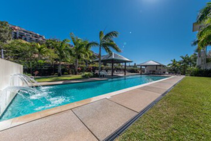 Pool 53 of 71
