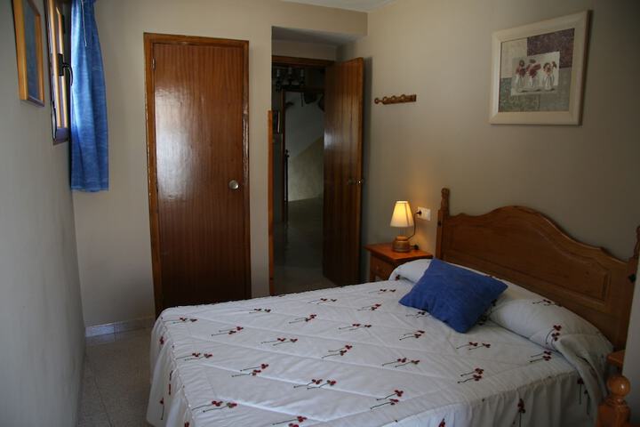 Room 6 of 30