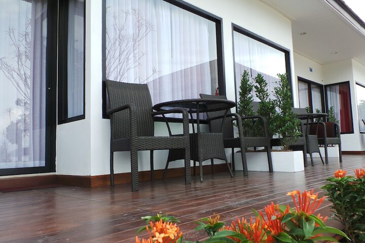 Terrace/Patio 15 of 43