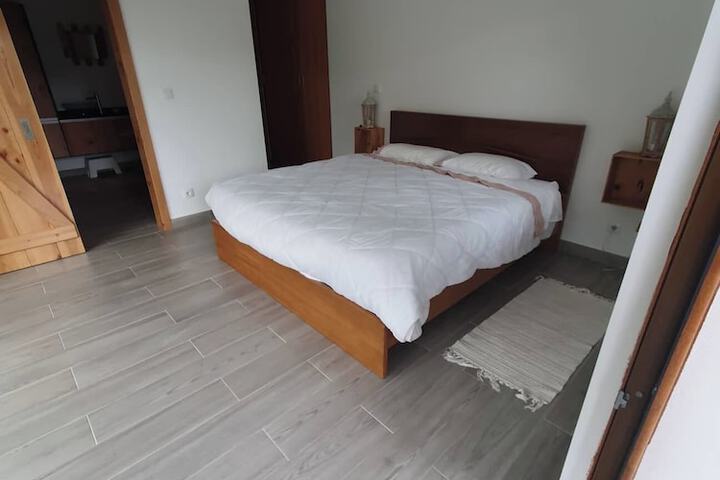 Room 2 of 70