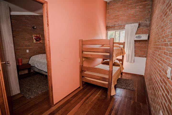 Room 6 of 58