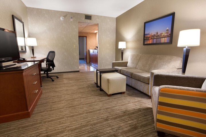Room 9 of 41