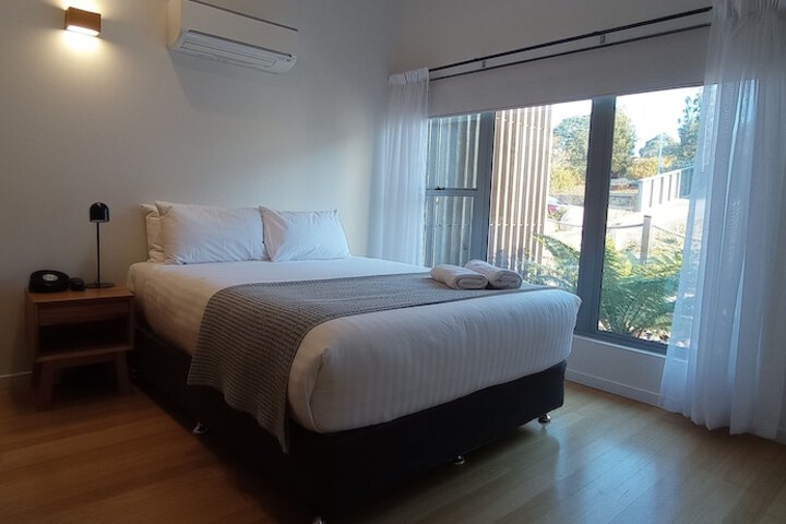Room 11 of 51
