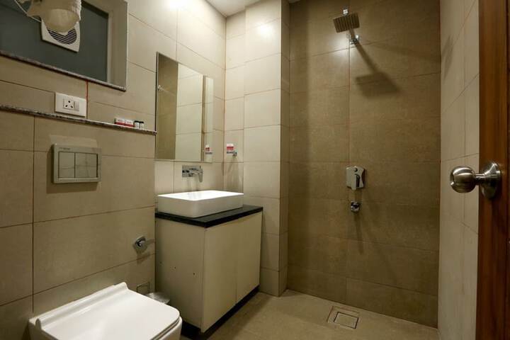 Room 29 of 55