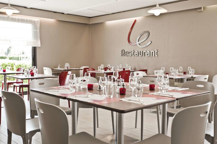 Dining Photos