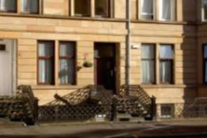 Argyll Apartments
