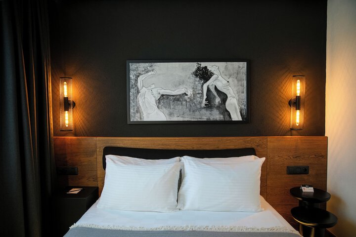 Room 20 of 104