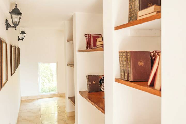 Room 13 of 48