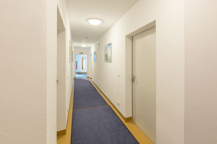 Ballroom/Hall 52 of 64